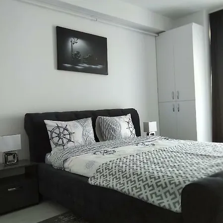 Apartment Summerland Mamaia