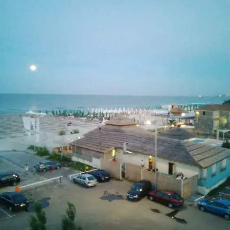 Apartment Summerland