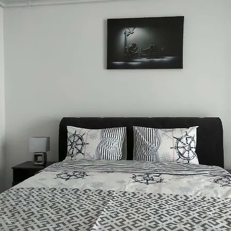 Summerland Apartment