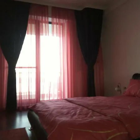 Summerland Apartment