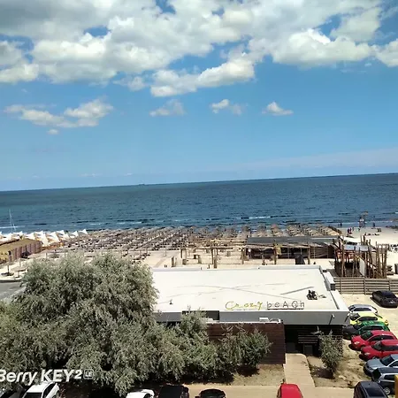 Summerland Daire Mamaia